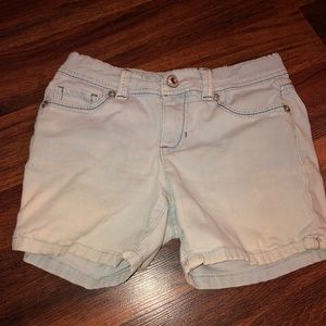girls blue jean shorts.
